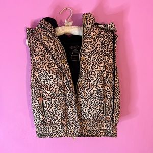 Calvin Klein Leopard Vest 🐆